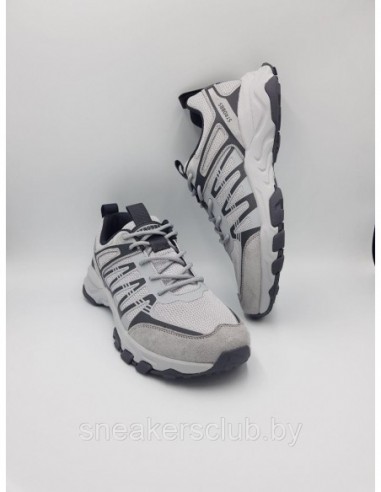 Кроссовки мужские повседневные...