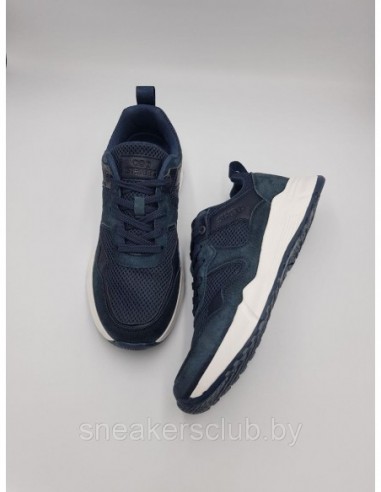 Кроссовки мужские повседневные...