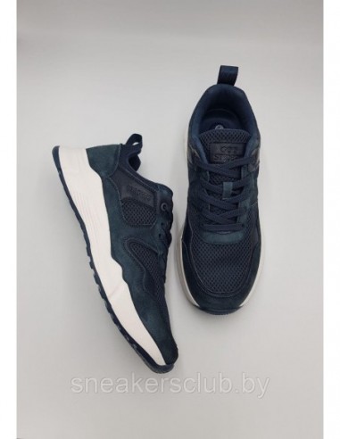 Кроссовки мужские повседневные...