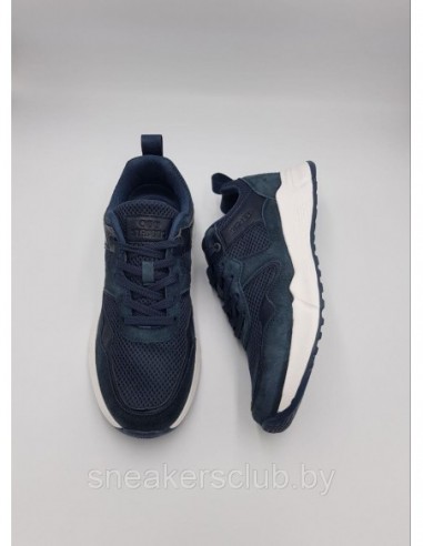 Кроссовки мужские повседневные...