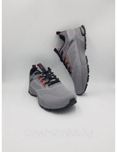 Кроссовки мужские повседневные...